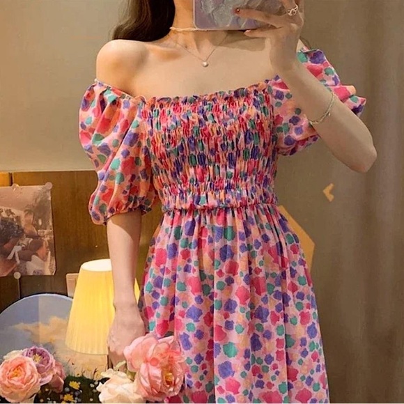 NWT HOUSE OF HARLOW Floral Smocked Puff Short Sleeve Ruffle Tiered Maxi Dress XS - Picture 3 of 4